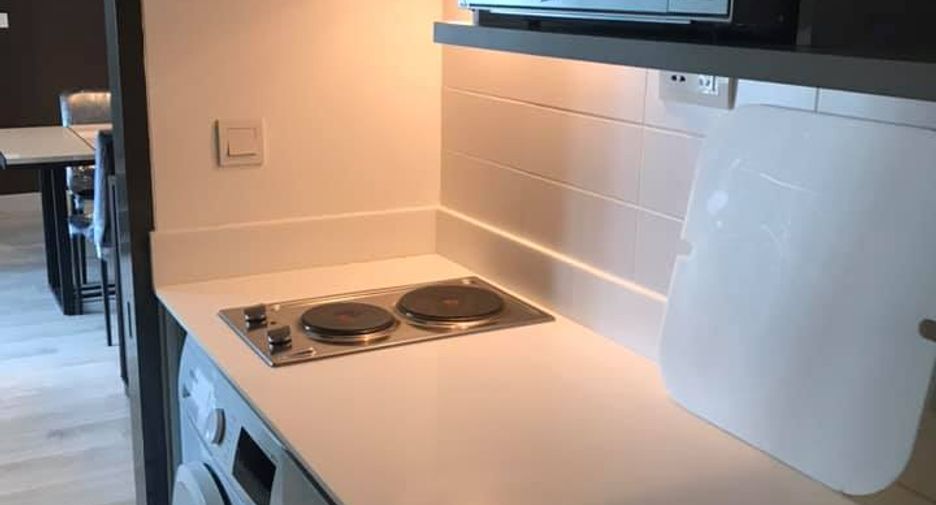 For rent 2 ベッドルーム condo in Huai Khwang, Bangkok