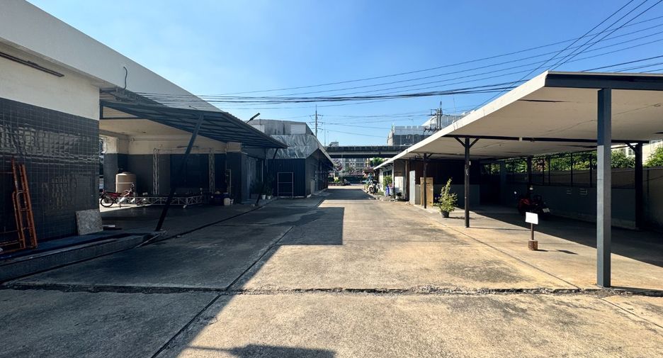 For sale land in Bang Phlat, Bangkok