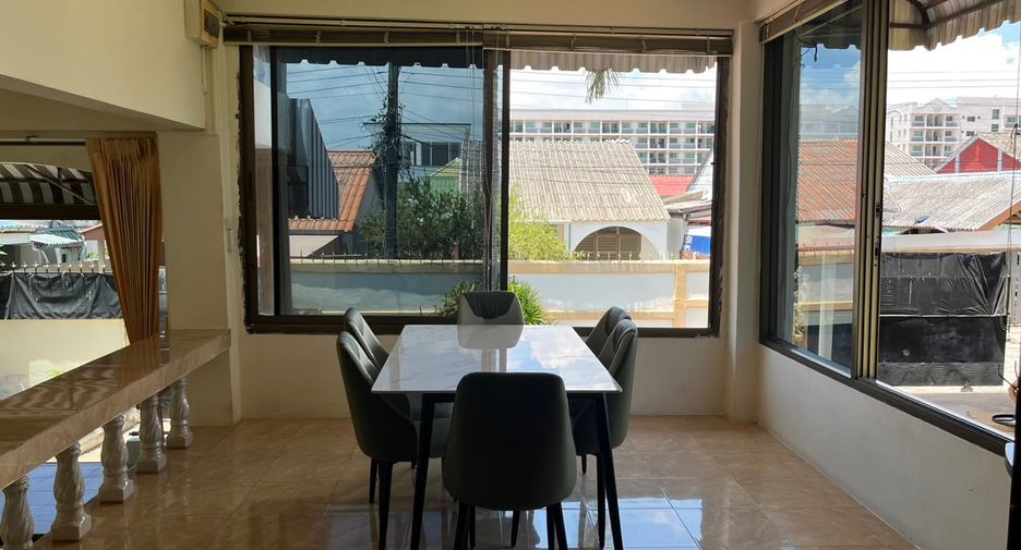 For rent 3 ベッドルーム villa in South Pattaya, Pattaya