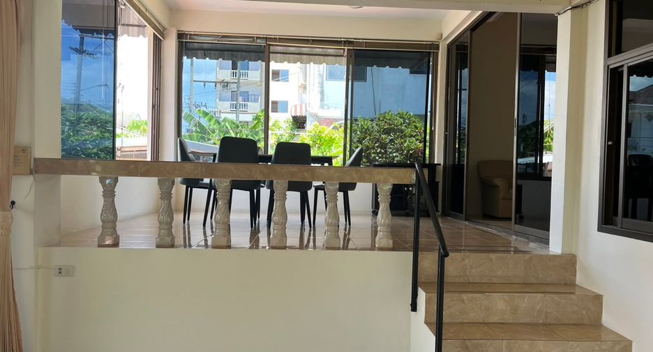 For rent 3 ベッドルーム villa in South Pattaya, Pattaya