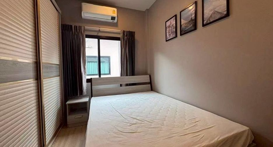 For sale 3 bedrooms condo in East Pattaya, Pattaya
