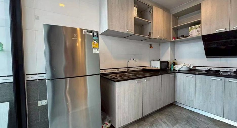 For sale 3 bedrooms condo in East Pattaya, Pattaya