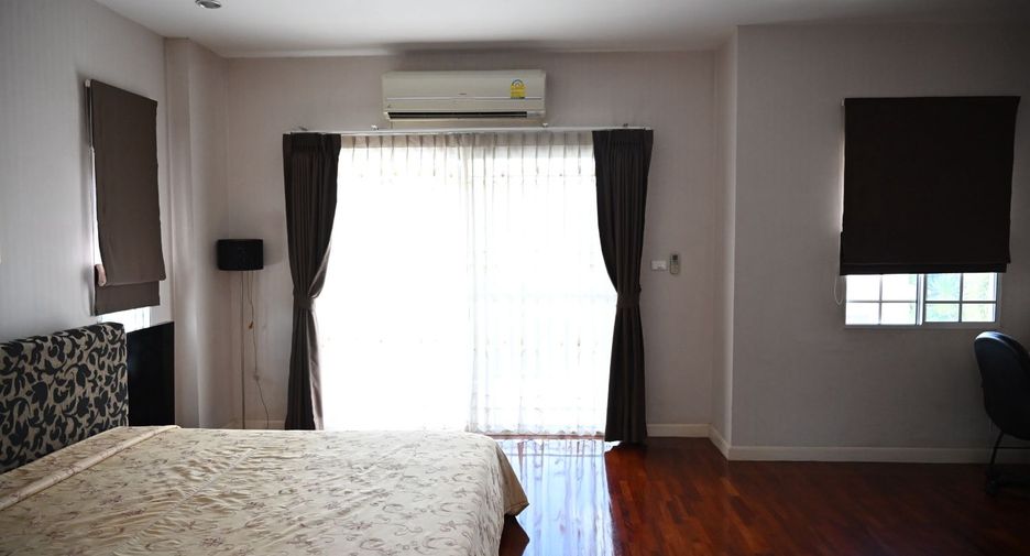 Продажа 4 спальни дом в Mueang Chiang Mai, Чианг Маи