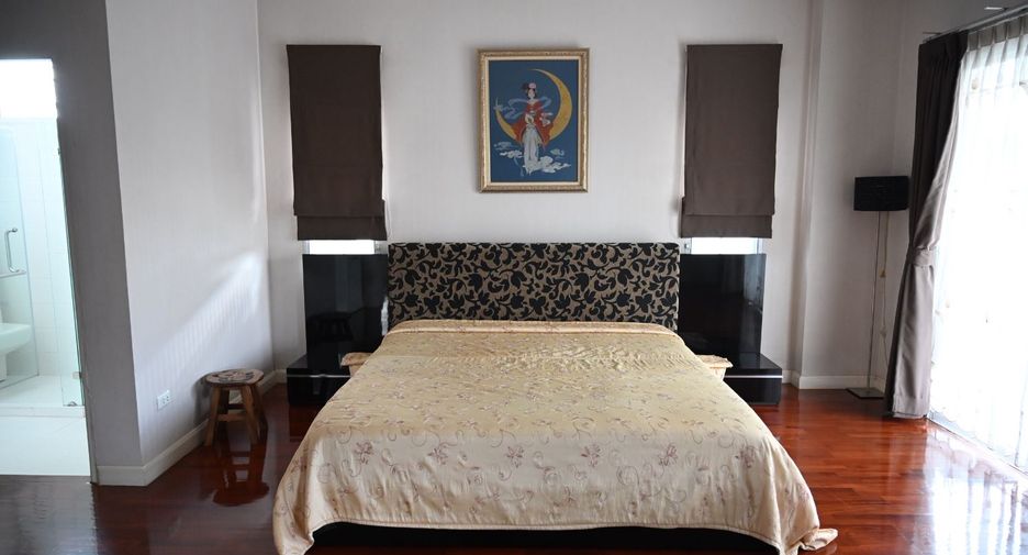 Продажа 4 спальни дом в Mueang Chiang Mai, Чианг Маи