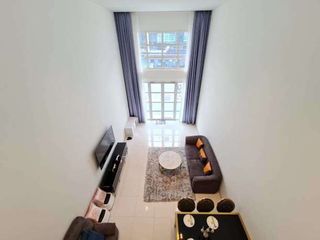 Casa adosada en alquiler y en venta de 3 habitaciones en Mueang Chiang Mai, Chiang Mai