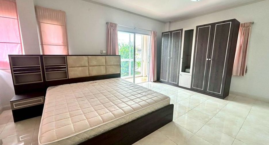 Casa en alquiler y en venta de 32 habitaciones en Si Racha, Chonburi