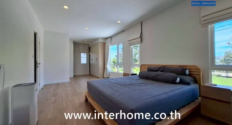À vendre 4 chambres maison à Bang Sao Thong, Samut Prakan