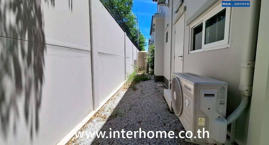 À vendre 4 chambres maison à Bang Sao Thong, Samut Prakan