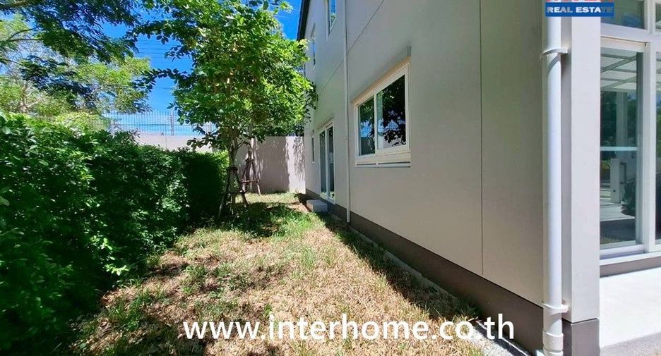 À vendre 4 chambres maison à Bang Sao Thong, Samut Prakan