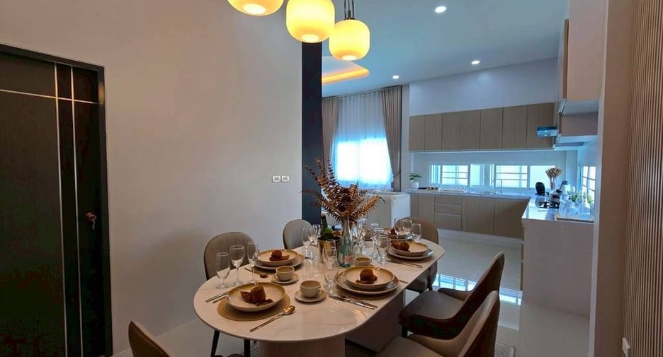 ขาย 4 ห้องนอน วิลล่า ใน พัทยาตะวันออก, พัทยา