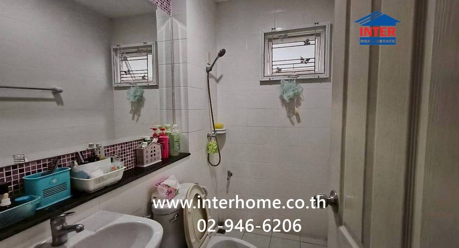 Haus zum Kauf mit 3 Zimmer in Bang Kruai, Nonthaburi