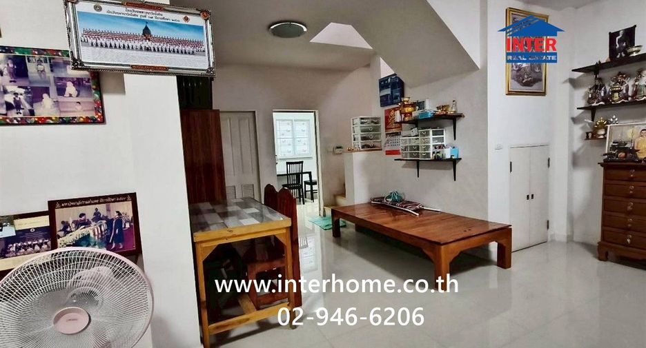 Haus zum Kauf mit 3 Zimmer in Bang Kruai, Nonthaburi