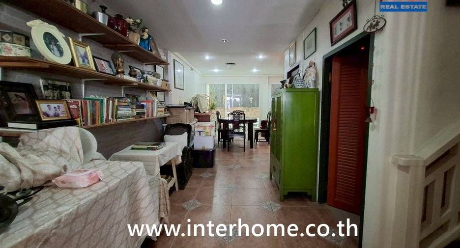 For sale 2 ベッドルーム townhouse in Pak Kret, Nonthaburi