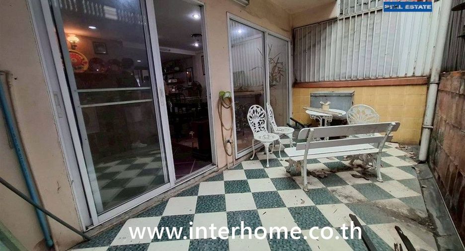 For sale 2 ベッドルーム townhouse in Pak Kret, Nonthaburi