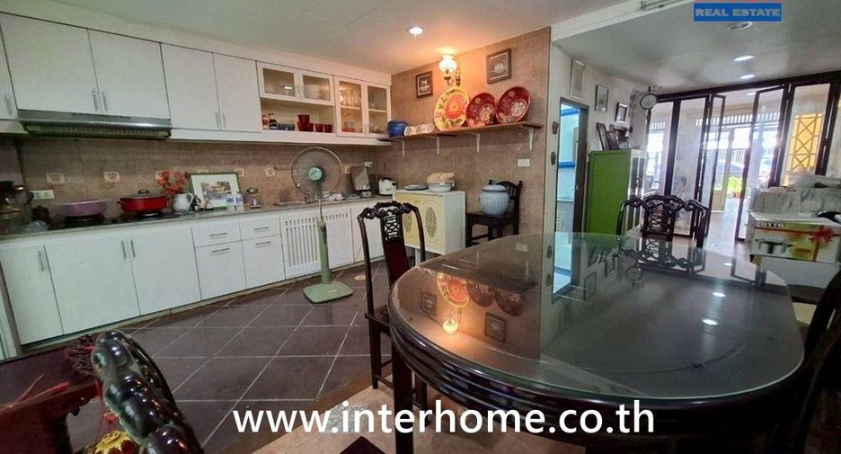 For sale 2 ベッドルーム townhouse in Pak Kret, Nonthaburi