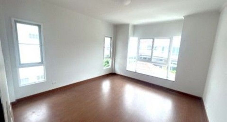 Haus zum Kauf mit 1 Zimmer in Ban Khai, Rayong