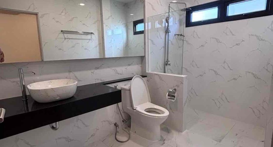 For rent 3 ベッドルーム villa in East Pattaya, Pattaya