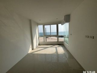 À vendre 1 chambre condo à Ban Khai, Rayong