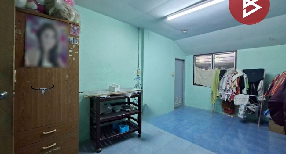 For sale 3 bedrooms townhouse in Mueang Chon Buri, Chonburi