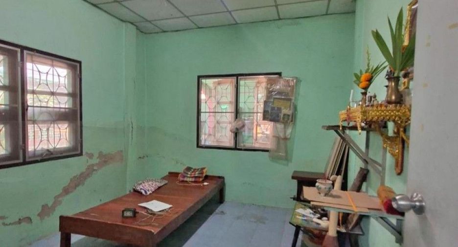 For sale 3 bedrooms townhouse in Mueang Chon Buri, Chonburi