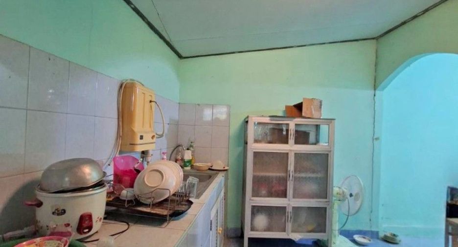 For sale 3 bedrooms townhouse in Mueang Chon Buri, Chonburi
