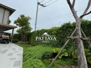 出租 4 卧室 独立屋 在 Bang Lamung, Chon Buri