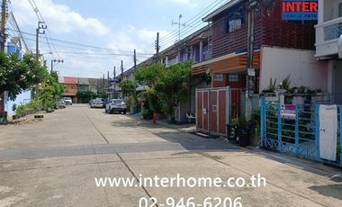 For sale 2 bedrooms townhouse in Khan Na Yao, Bangkok