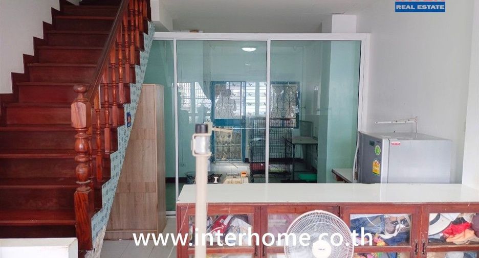 For sale 2 bedrooms townhouse in Khan Na Yao, Bangkok