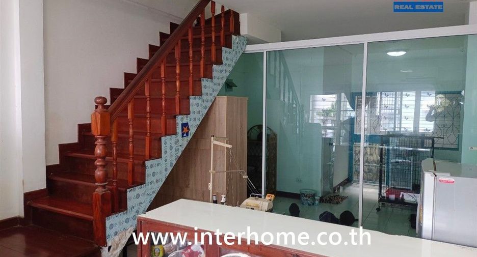 For sale 2 bedrooms townhouse in Khan Na Yao, Bangkok