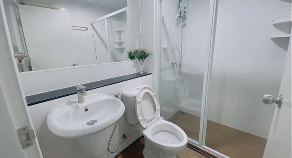 For rent 1 Beds condo in Phra Khanong, Bangkok