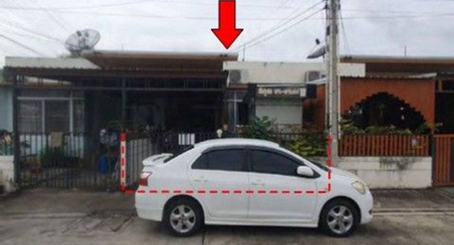 Reihenhaus zum Kauf mit 1 Zimmer in Ban Khai, Rayong