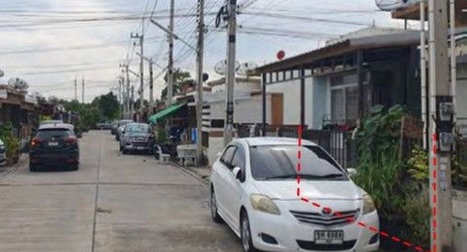 Reihenhaus zum Kauf mit 1 Zimmer in Ban Khai, Rayong