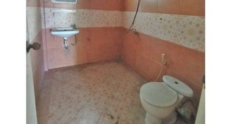Reihenhaus zum Kauf mit 1 Zimmer in Ban Khai, Rayong