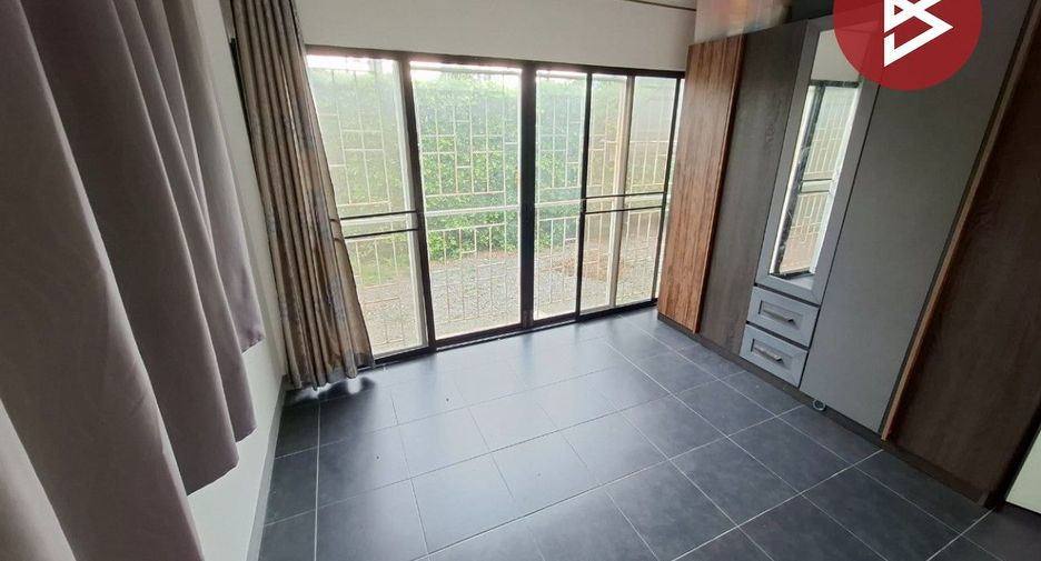 For sale 2 bedrooms townhouse in East Pattaya, Pattaya
