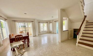 Casa en venta de 3 habitaciones en Mueang Chiang Mai, Chiang Mai