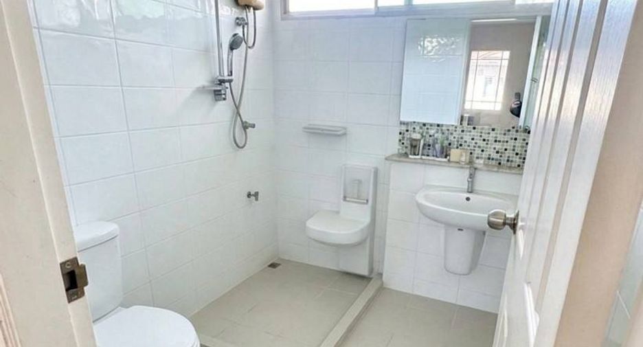 Haus zum Kauf mit 3 Zimmer in Mueang Chiang Mai, Chiang Mai