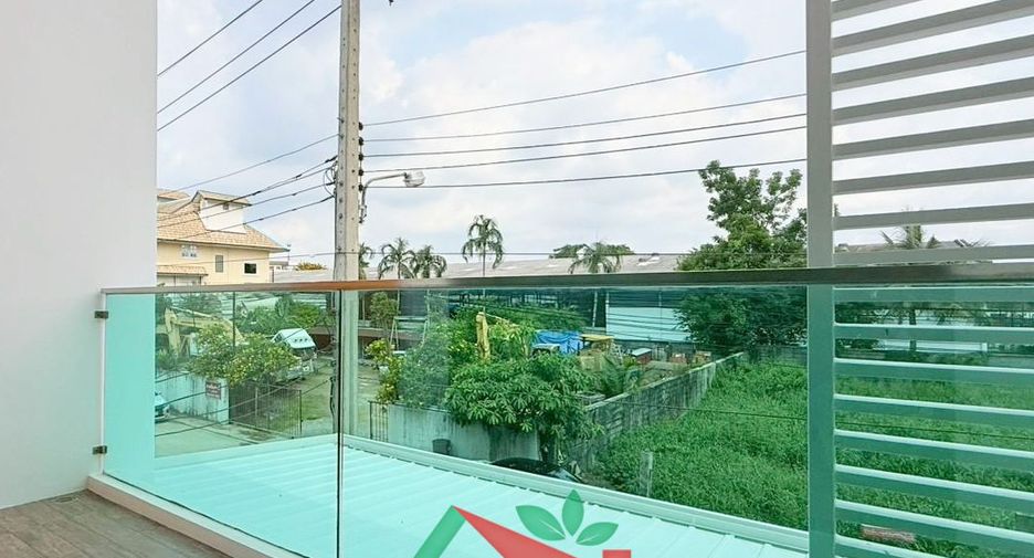 出售 3 卧室 联排别墅 在 Bang Khen, 曼谷