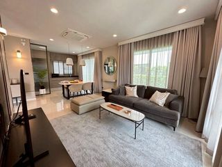出租 3 卧室 独立屋 在 Bang Kapi, 曼谷