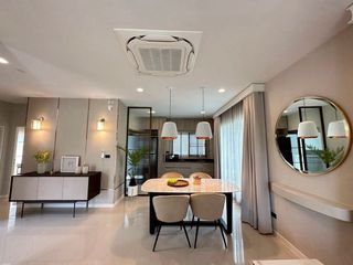出租 3 卧室 独立屋 在 Bang Kapi, 曼谷