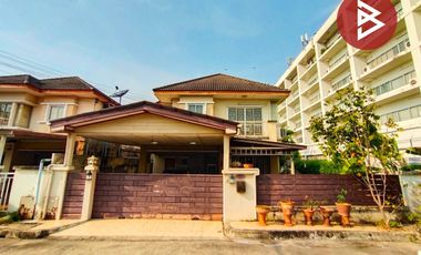 Haus zum Kauf mit 3 Zimmer in Thanyaburi, Pathum Thani
