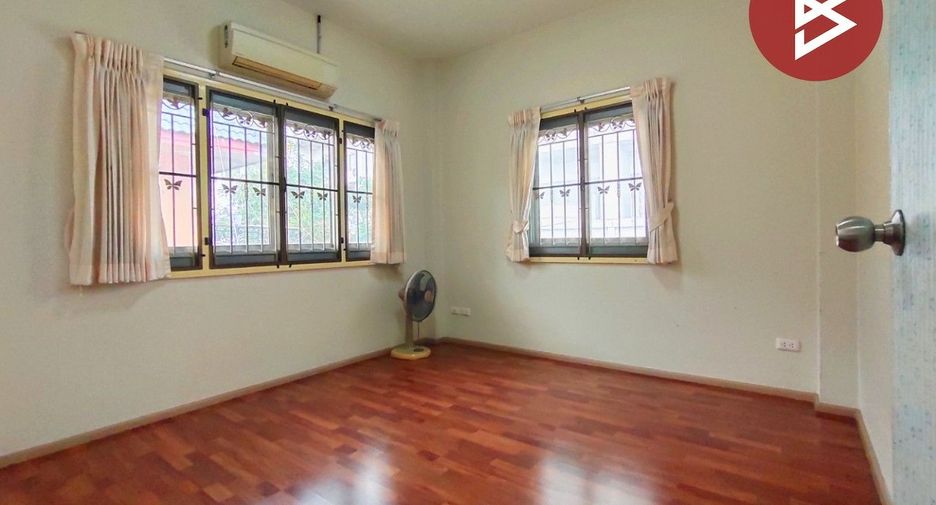Haus zum Kauf mit 3 Zimmer in Thanyaburi, Pathum Thani