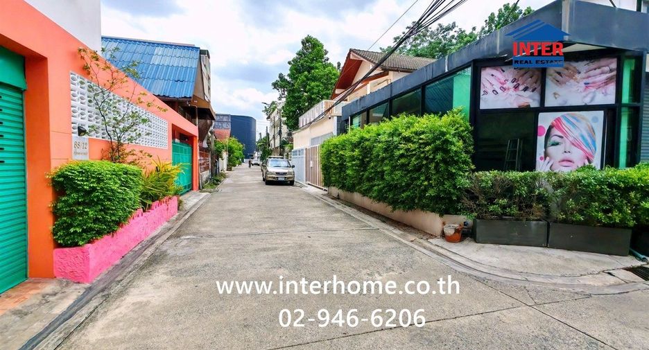 For sale land in Phaya Thai, Bangkok