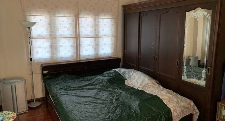 For rent 4 bedrooms house in Bang Sue, Bangkok