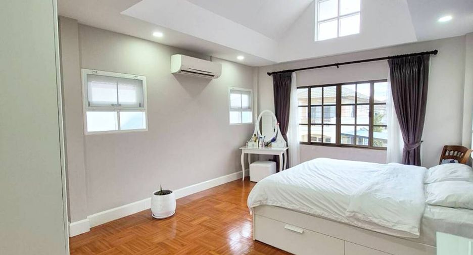 À vendre 3 chambres maison à East Pattaya, Pattaya