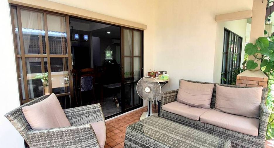 À vendre 3 chambres maison à East Pattaya, Pattaya