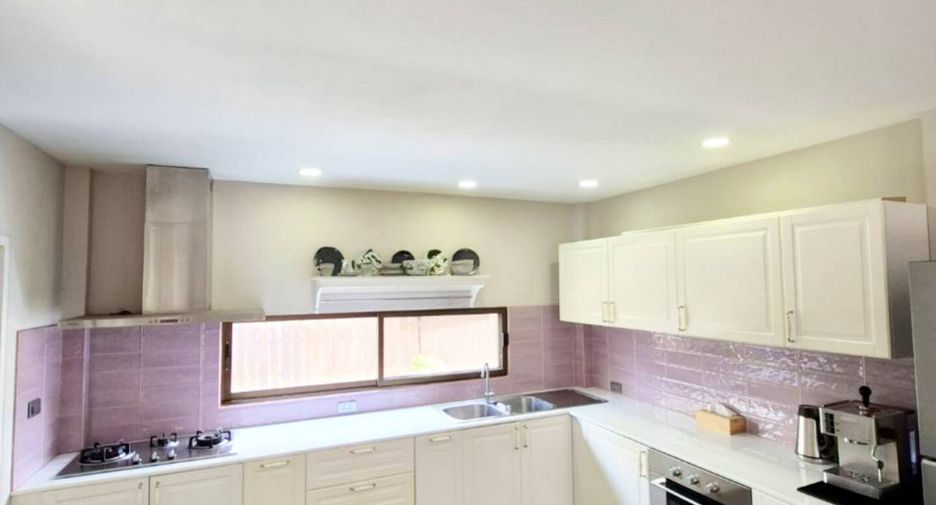À vendre 3 chambres maison à East Pattaya, Pattaya