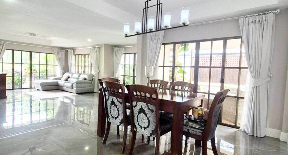 À vendre 3 chambres maison à East Pattaya, Pattaya