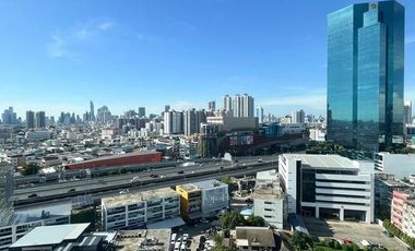 Продажа 2 спальни кондо в Ян Наща, Бангкок