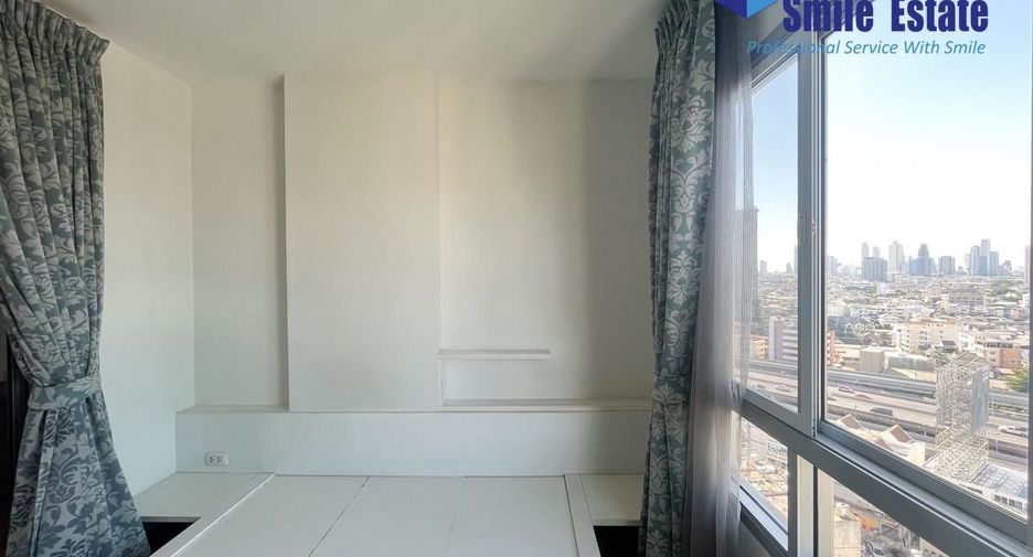 For sale 2 bedrooms condo in Yan Nawa, Bangkok