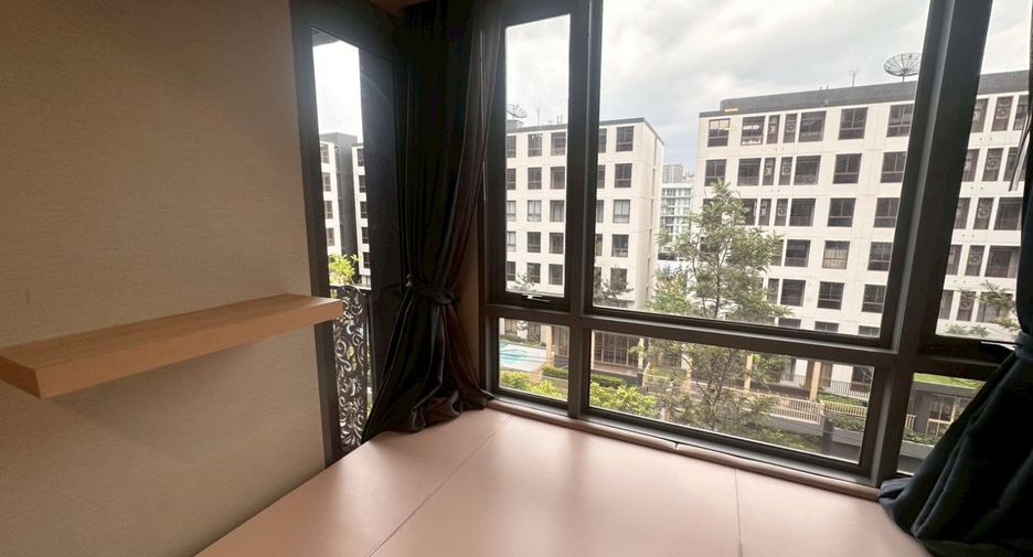 For rent 2 ベッドルーム condo in Watthana, Bangkok